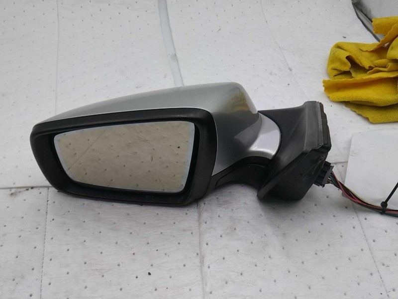 Used Left Door Mirror fits: 2010 Buick Lacrosse Power w/turn signal w/automatic