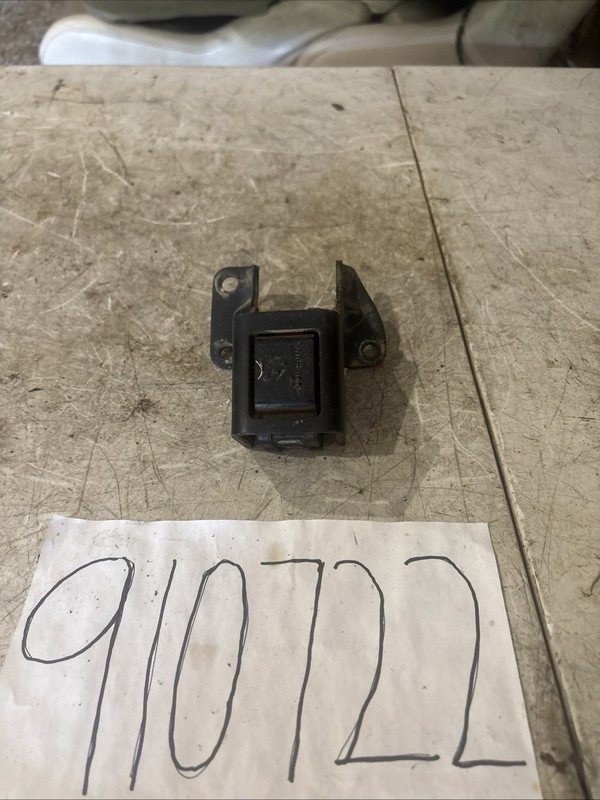 07-09 Lexus RX350 RX330 33183-08010Toyota Damper transfer dynamic OEM