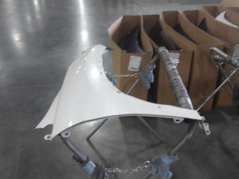 2015 Honda CR-V Front Right Fender White OEM Used 464920 105k Miles