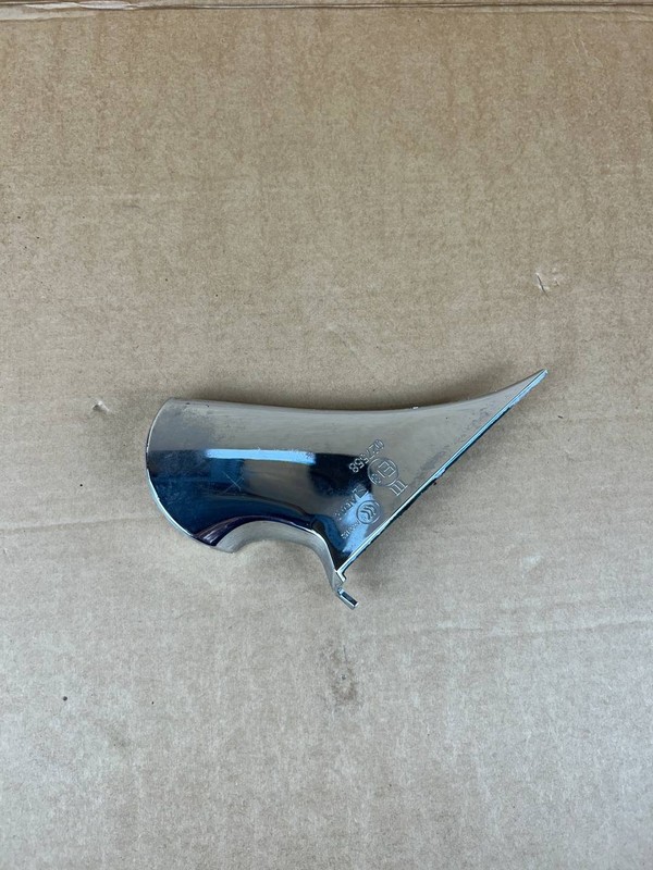 ✅ OEM 16-20 Tesla Model S Exterior Mirror Cover Lower Right027558