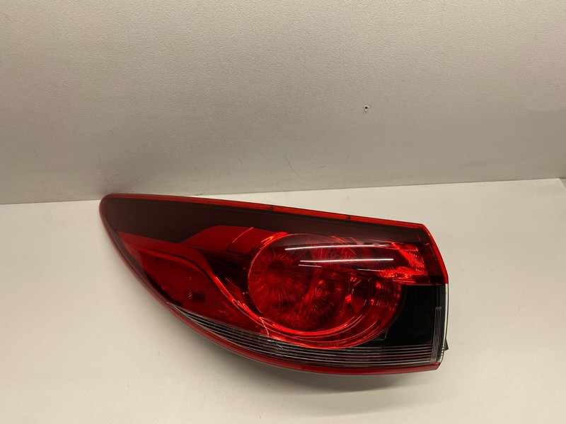 2014-2016 MAZDA 6 LEFT REAR OUTER TAIL LIGHT LAMP ASSEMBLY LED OEM