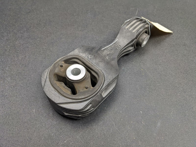 Engine Mount Torque Rod 2020 Honda Fit 50890-T5A-911 2015 2016 2017 2018 2019