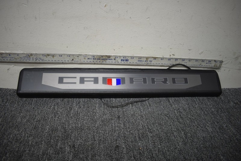 CHEVROLET CAMARO STEP PAD FACTORY OEM