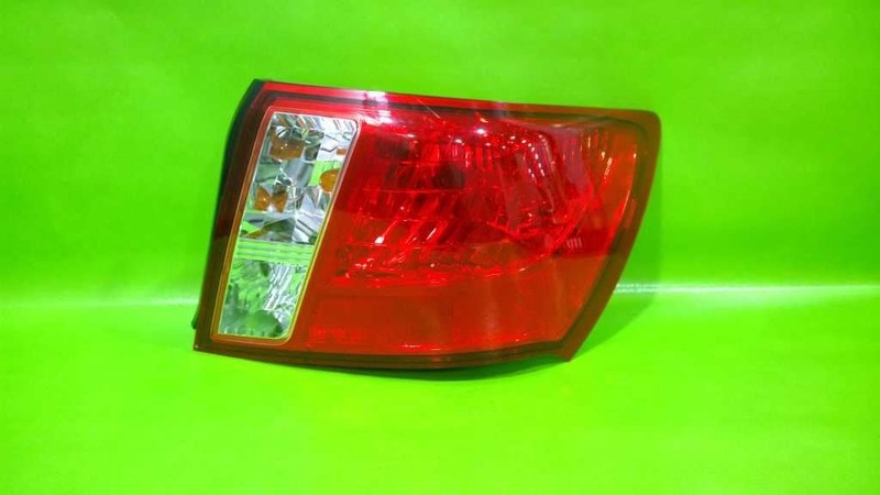 08-14 IMPREZA WRX SDN PASSENGER RIGHT TAILLIGHT LAMP OEM 4157-52