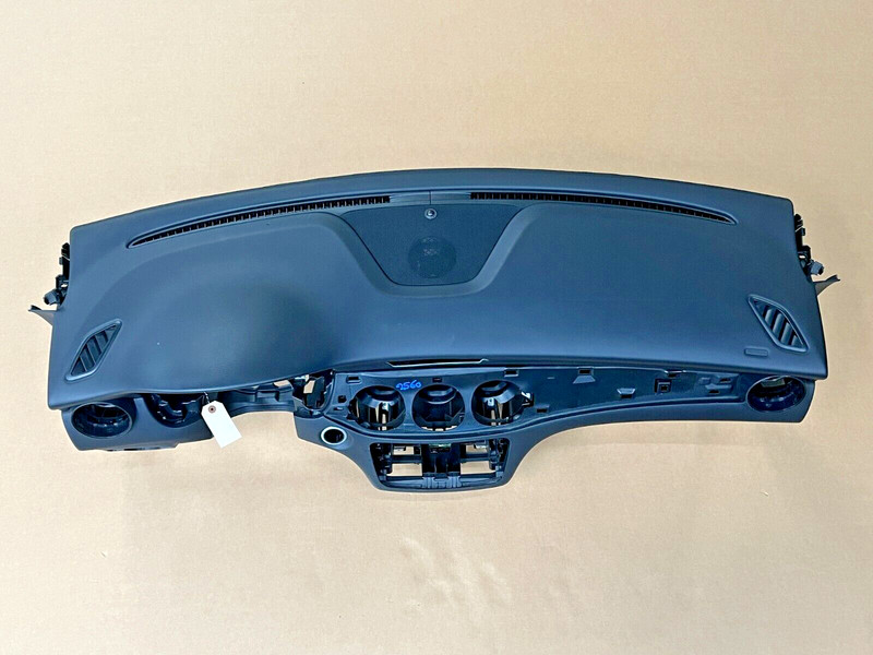 ⭐2014-2019 MERCEDES BENZ CLA45 AMG DASHBOARD INSTRUMENT PANEL BLACK OEM LOT2560