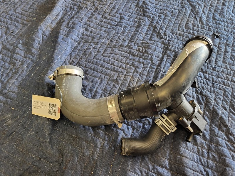 Used Oem Lincoln Intercooler Upper Hose Tube Pipe for 2020-2025 Corsair 2.0L FWD