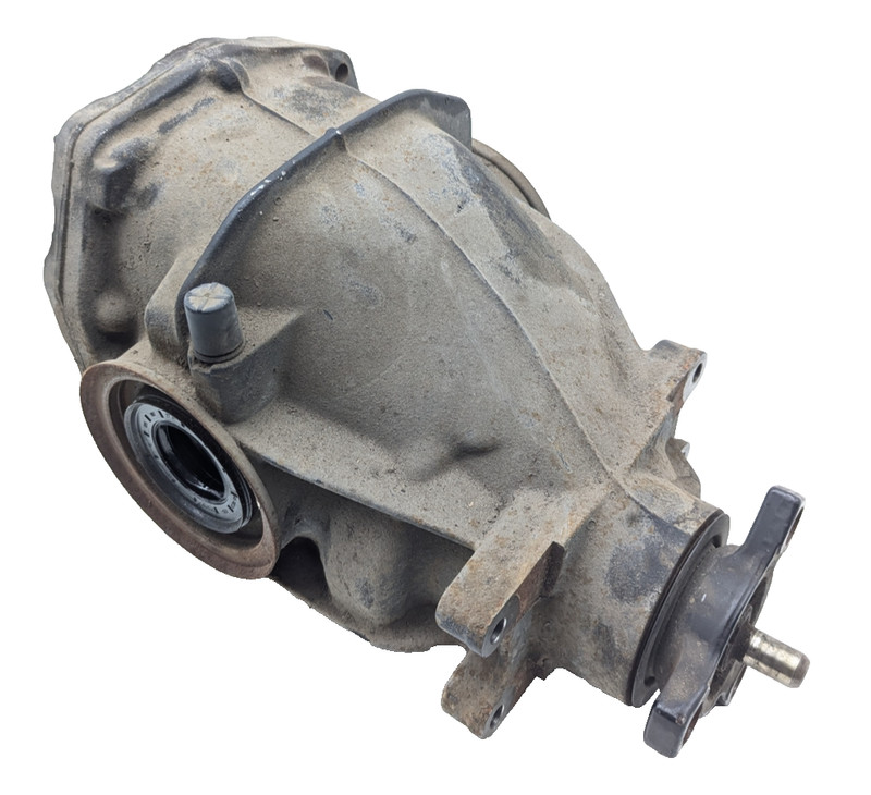 2003 Mercedes R230 SL500 Rear Differential Diff Axle Carrier 2303510105 2.82 OEM