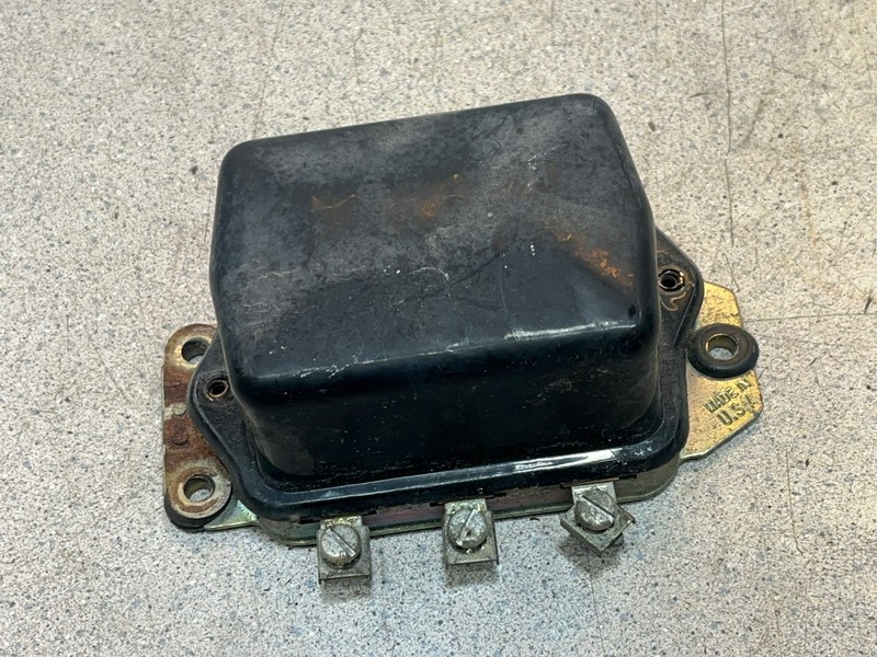 1963 Mercedes Benz W110 190 Gas Relay Box Relays W 110