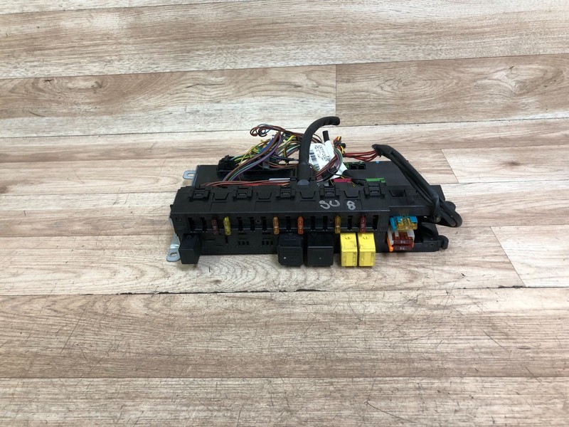 MERCEDES BENZ OEM R171 SLK280 SLK350 REAR SAM FUSE BOX RELAY FUSES 05-11 3