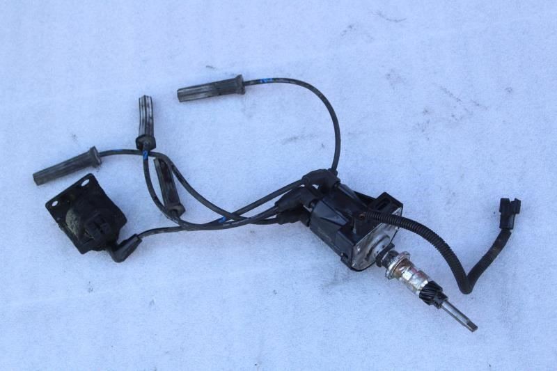 1997 HYSTER FORKLIFT S50XM DISTRIBUTOR WITH WIRING AND IGNITION COILS