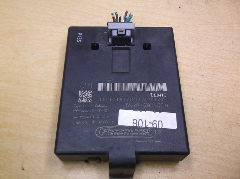Freightliner A06-60974-007 Temic Chassis Control Module *FREE SHIPPING*