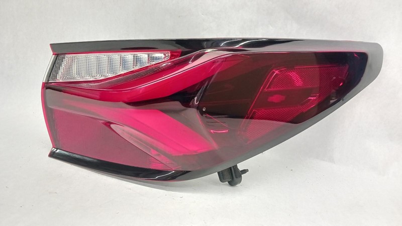19-'22 CHEVROLET BLAZER Right passenger outer Taillight OEM Grade B
