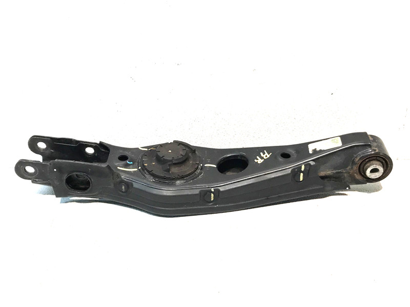 2022 - 2024 HYUNDAI SANTA CRUZ REAR RIGHT PASSENGER LOWER CONTROL ARM OEM 10k