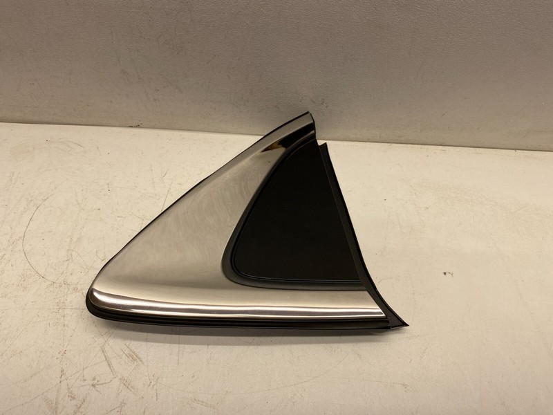 2014-2016 MAZDA 6 LEFT REAR QUARTER CORNER APPLIQUE MOLDING TRIM COVER OEM