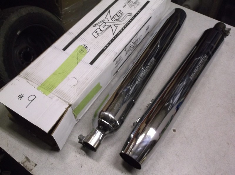 Harley Davidson 65554-95 2-Piece Set Muffler Road King Chrome Exhaust Pair