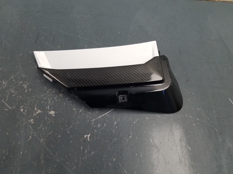 2015 12 - 16 Lamborghini Aventador Right Air Intake Grid / Cover #3666 M7
