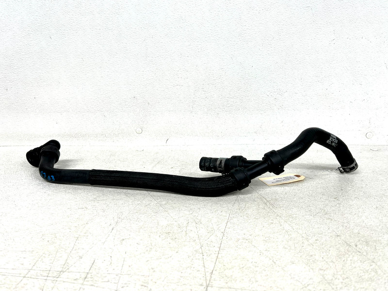 ⭐2015-2017 LINCOLN NAVIGATOR ENGINE COOLANT AUXILIARY WATER PUMP HOSE LOT2703