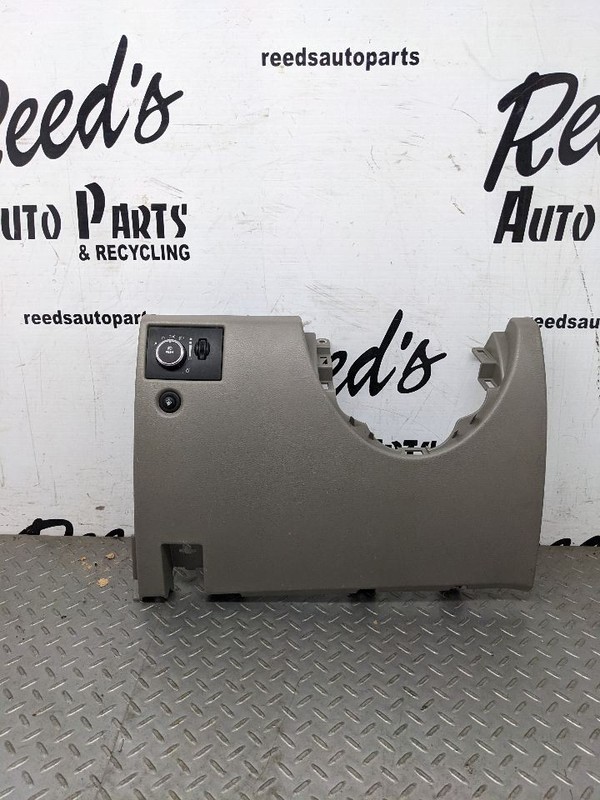 11 -13 Jeep Grand Cherokee Steering Column Cover Panel Knee Bolster 01471003bl