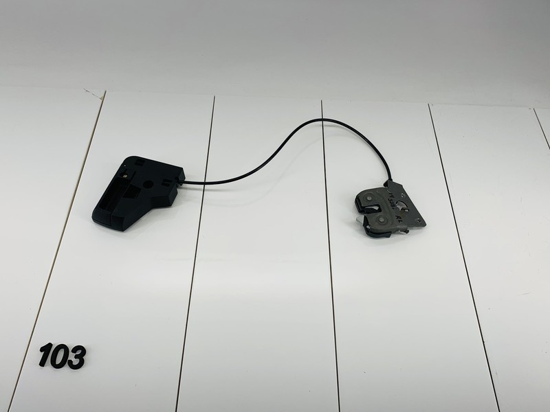 12-16 BMW 328I F30 REAR LEFT DRIVER SIDE SEAT FOLDING LATCH & HANDLE OEM