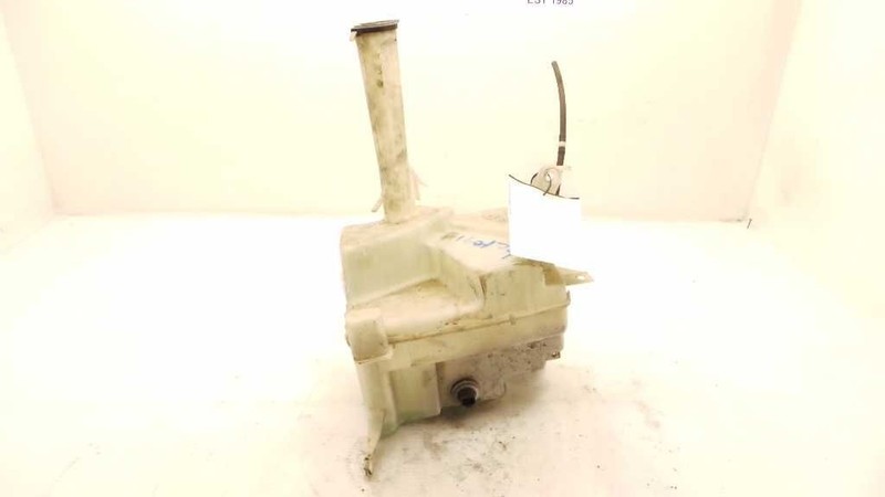 98-05 LEXUS GS300 3.0L 6CYL WINDSHIELD WASHER RESERVOIR ASSEMBLY