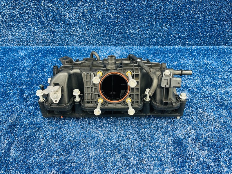 2016–2019 Buick Cascada Intake Manifold OEM 55569381