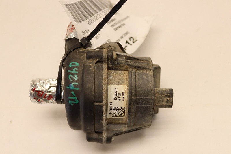 2016-2022 RANGE ROVER 3.0L DIESEL ENGINE AUXILIARY WATER PUMP OEM
