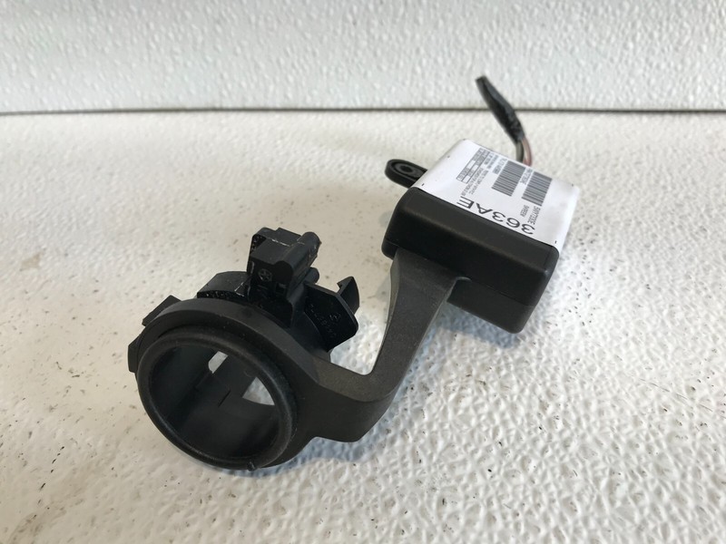 Dodge Chrysler Jeep Ignition Lock Cylinder Immobilizer Transceiver P04727363AE