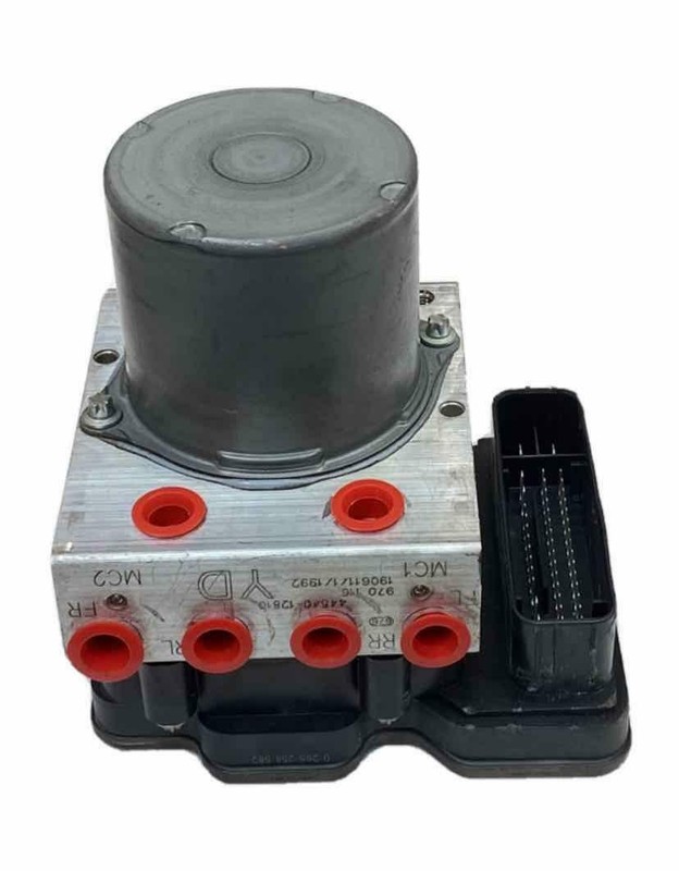 Toyota Corolla anti-lock brake 20 22 abs pump & module LE 1.8L OEM 4454012810