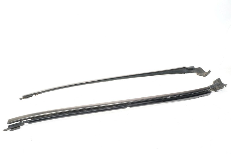 00-06 MERCEDES-BENZ S430 W220WINDSHIELD PILLAR MOLDING LEFT & RIGHT OEM