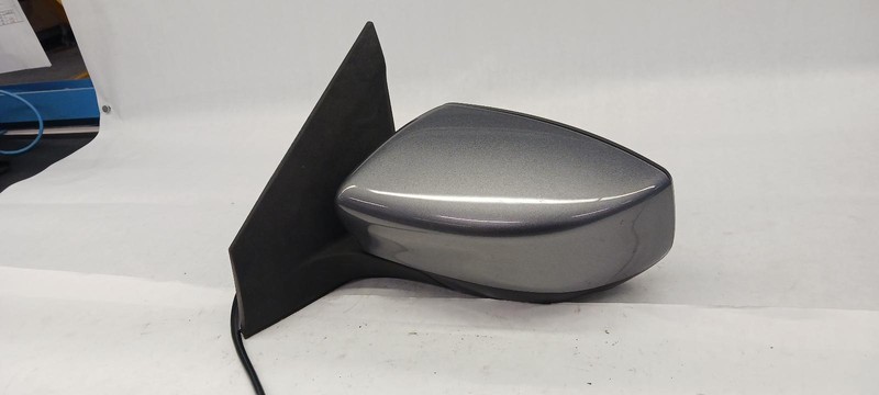16-'19 NISSAN SENTRA Left driver Door Mirror power heat OEM