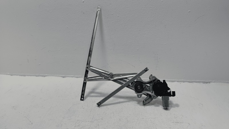2016-22 Honda Pilot Front Right Passenger Side Door Window Regulator & Motor OEM