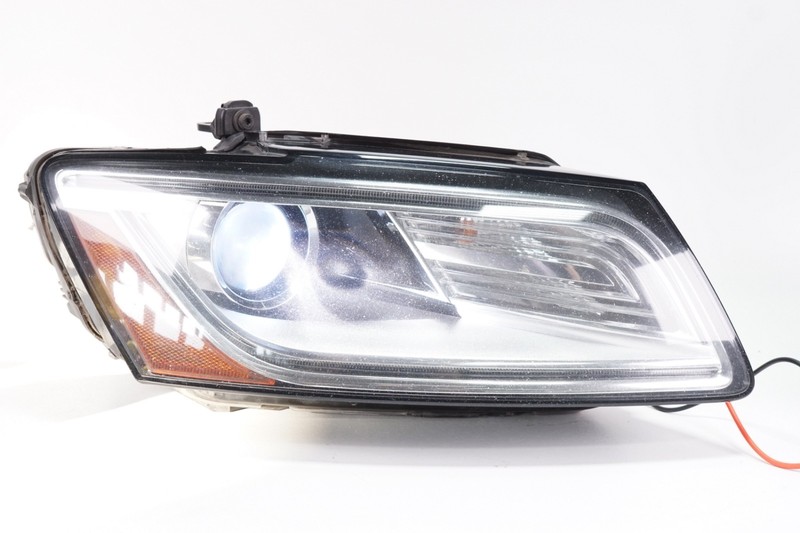 AUDI Q5 Right RH Headlight Headlamp XENON OEM 2013 - 2017
