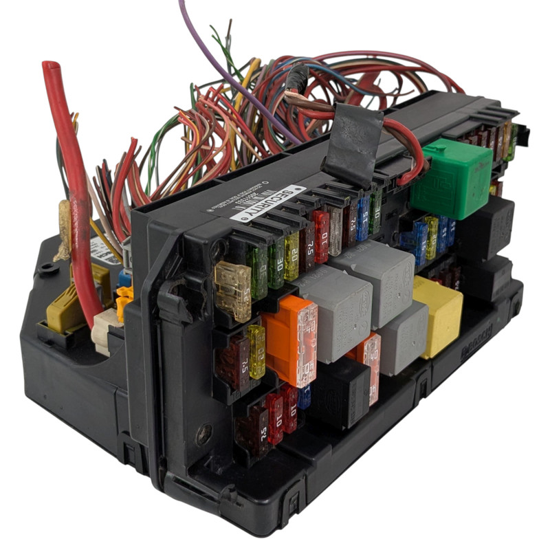 2008-2011 MERCEDES BENZ W204 C300 C350 FRONT SAM FUSE BOX BLOCK A2129008107 OEM