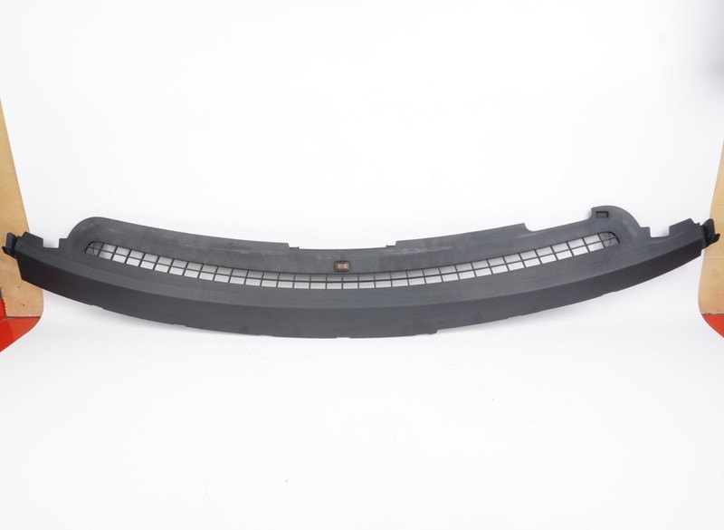 2017 - 2020 Lincoln Continental Front Dash Defroster Grille Trim OEM