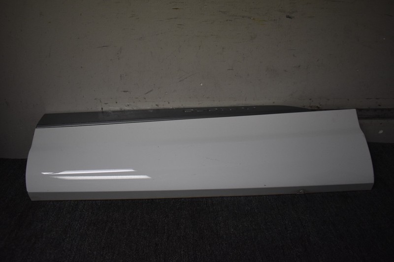 2019 AUDI Q7 LOWER DOOR MOLDING FACTORY OEM