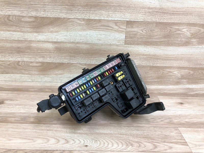 DODGE RAM 1500 2500 OEM FRONT SAM FUSE BOX RELAY FUSES ASPEN BLOCK 2002-2005 3