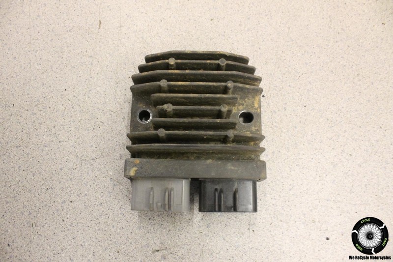 2015 Yamaha FZ09 RECTIFIER VOLTAGE REGULATOR ELECTRICAL FZ 09 15