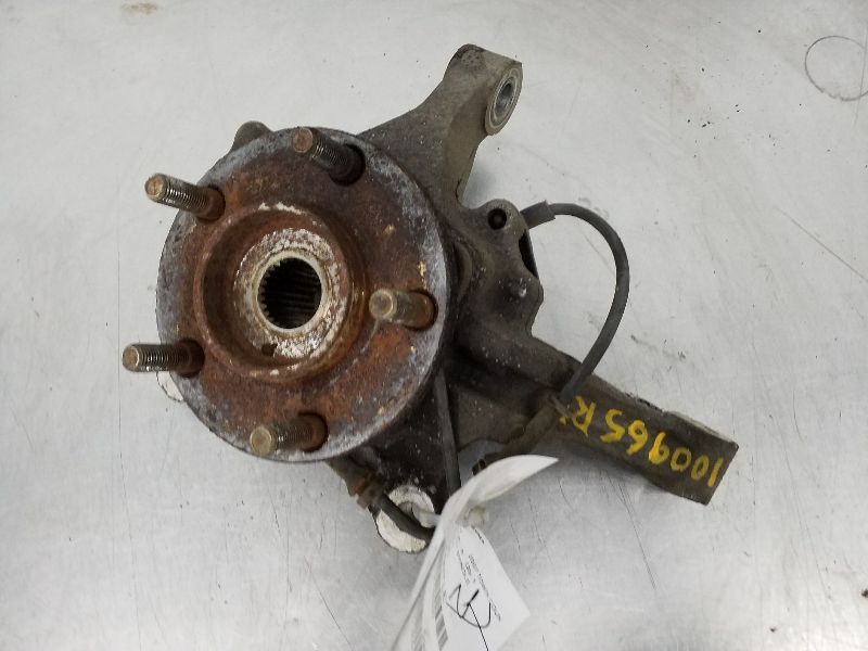 Passenger Right Front Spindle/Knuckle Fits 01-07 CARAVAN 180320