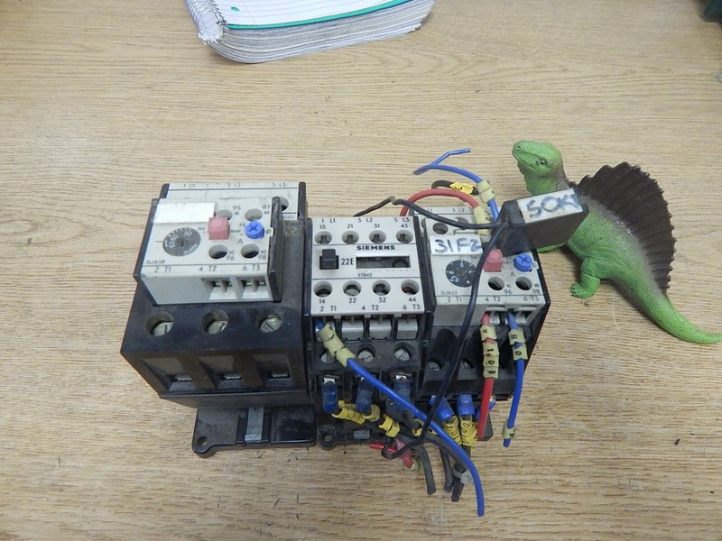 Siemens 3UA5800-2P Overload Relay Contactor Assembly 50-63A *FREE SHIPPING*