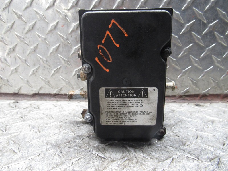 2004 TOYOTA CAMRY ANTI LOCK BRAKE PUMP WITH TRACTION CONTROL