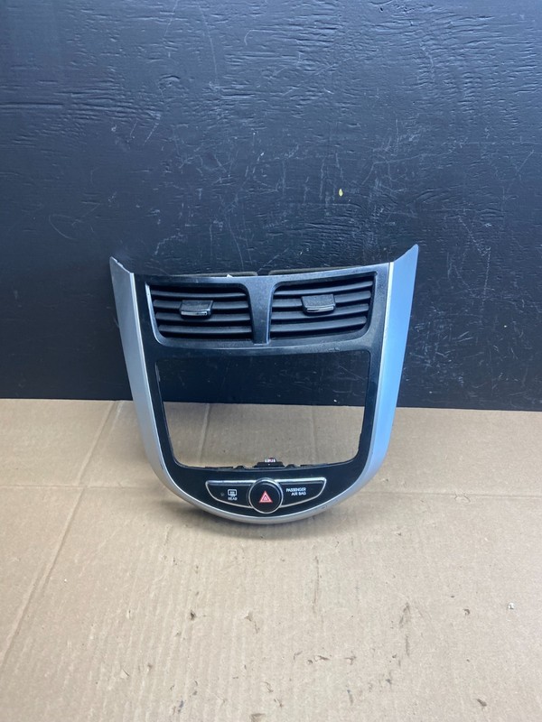 2012 to 2017 Hyundai Accent Center Radio Hazard Air Vent Bezel OEM ab9441 DG