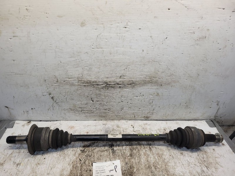 Passenger Axle Shaft Rear Gasoline 28i Fits 13-17 BMW X3 1684858