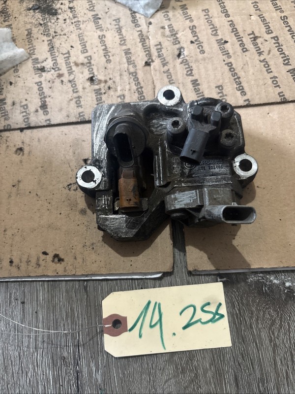 FREIGHTLINER CASCADIA DD15 DIESEL DOSER VALVE 10R-046888