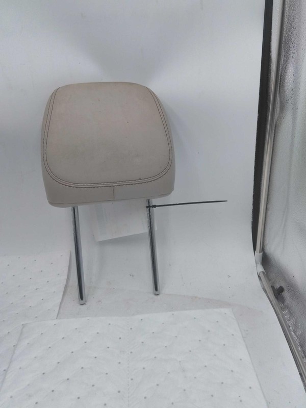 2017 Chrysler Pacifica Red Headrest - Used, 67K Miles, OEM Part #7297869