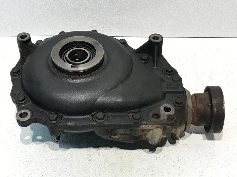 99-04 Land Rover Discovery II 2 Front Carrier Differential OEM 155,115K Miles