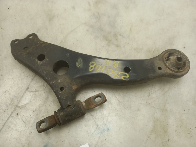 12-17 TOYOTA CAMRY FRONT PASSENGER RIGHT LOWER CONTROL ARM