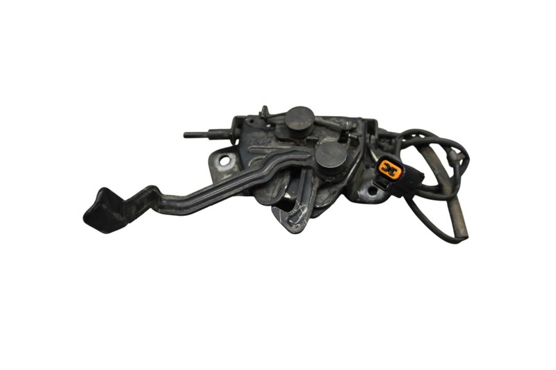 15-17 Hyundai Genesis G80 Front Hood Lock Latch W/ Cables 81130-B1000 OEM
