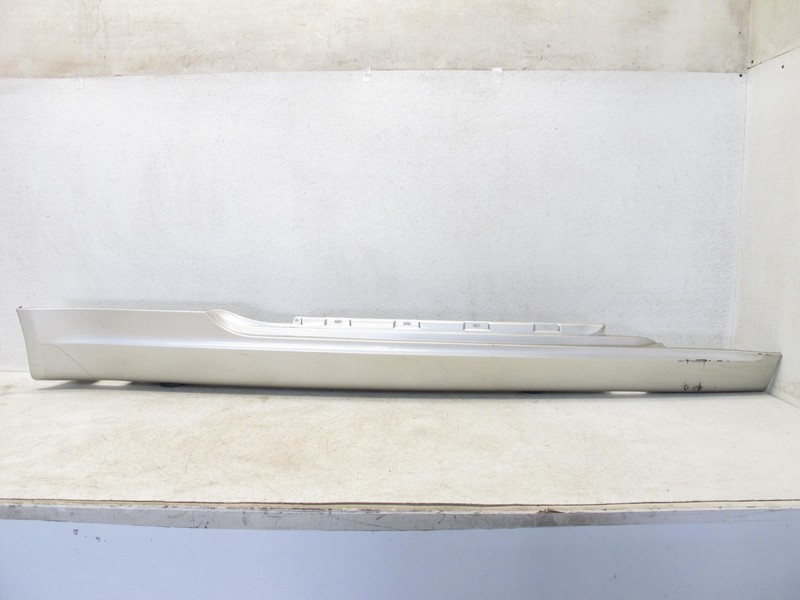 04-07 BMW E63 E64 ROCKER PANEL GUARD SKIRT COVER RIGHT OEM 120424