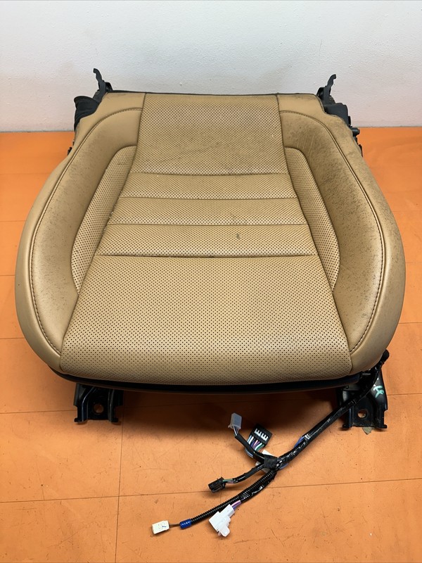 Front Left Lower Seat Frame With Cushion || 2015 - 17 LEXUS RC200T RC350 Vinyl