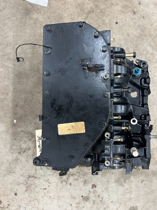 1993 Johnson Evinrude ENGINE BLOCK 60 65 70 HP 3 Cylinder FRESHWATER!